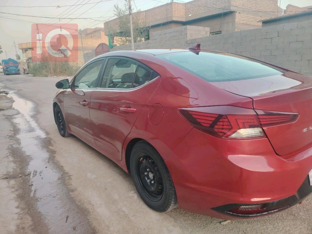 هيونداي النترا